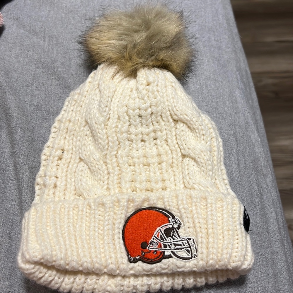 Cleveland browns winter hat